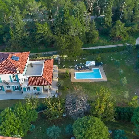 Lara Rovinj By Istriaselect Villa
